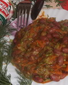 Теплый салат из фасоли