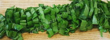 весенний салат с черемшой. Шаг 5