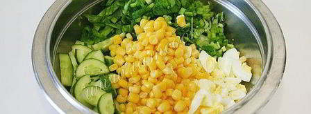 весенний салат с черемшой. Шаг 7