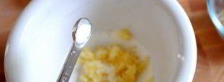 чесночный соус. Шаг 2