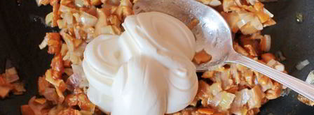 сливочный соус с грибами. Шаг 3