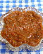 Соус из крапивы и щирицы с орехом