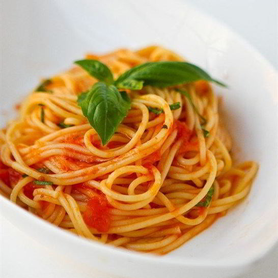 Рецепт томатного соуса с апельсинами и хмели-сунели