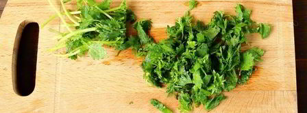 борщ со свеклой, крапивой и яйцом. Шаг 13