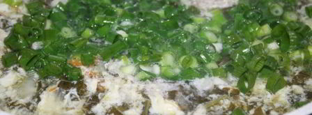 зеленый борщ со щавелем и виноградными листьями. Шаг 7