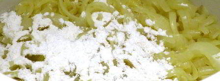 французский луковый суп с коньяком в мультиварке. Шаг 3