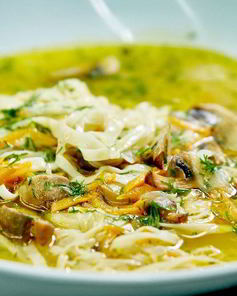 Грибной суп с домашней лапшой