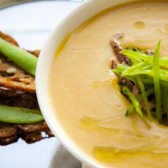 Рецепт крема-супа из нута с утиной грудкой