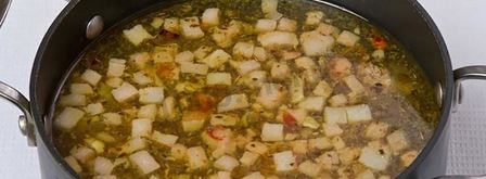 польский суп журек в хлебе. Шаг 9