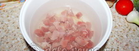 щи из квашеной капусты в мультиварке. Шаг 2