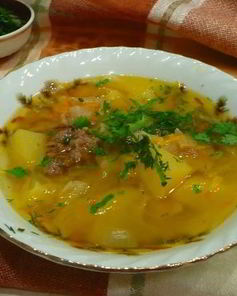 Щи с тушенкой