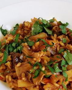 Грибная солянка с рисом и капустой