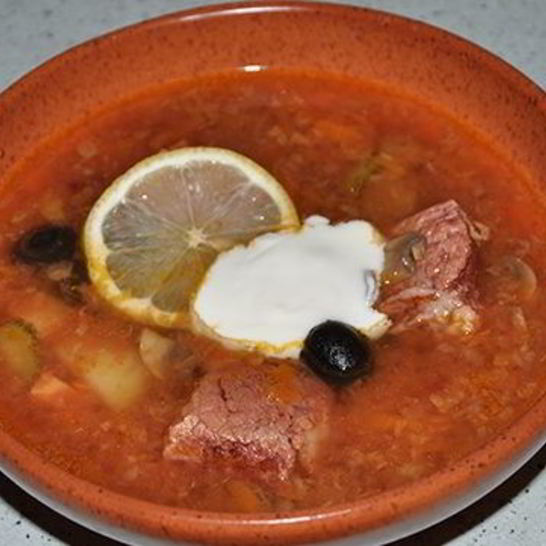 Рецепт солянки с грибами в мультиварке