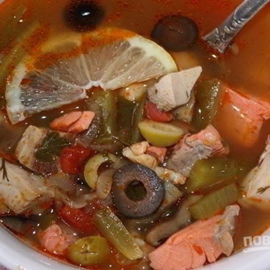 Рецепт солянки с креветками