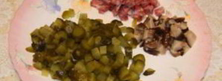 солянка со свининой в мультиварке. Шаг 2