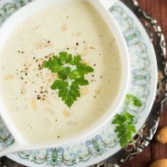 Рецепт куриного супа-пюре с миндалем