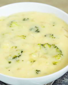 Суп-пюре из брокколи и сыра