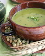 Суп-пюре с цукини и горошком