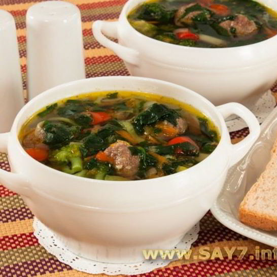 Рецепт супа с фрикадельками и шпинатом