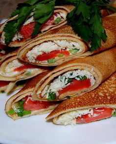 Блинчики с моцареллой и красной рыбой