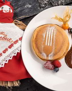 Блинчики с шоколадным соусом