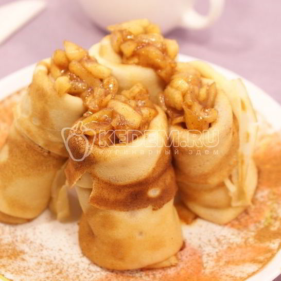 Рецепт блинчиков с яблоками и корицей