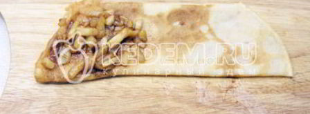 блинчики с яблоками и корицей. Шаг 6