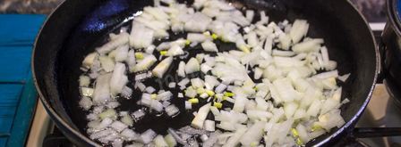 блины с картошкой и грибами на кипятке. Шаг 12