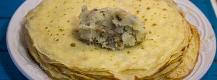 блины с картошкой и грибами на кипятке. Шаг 20