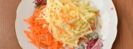 блины с припеком из яблок и моркови. Шаг 10