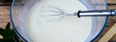 блины с вишней под сметаной. Шаг 4