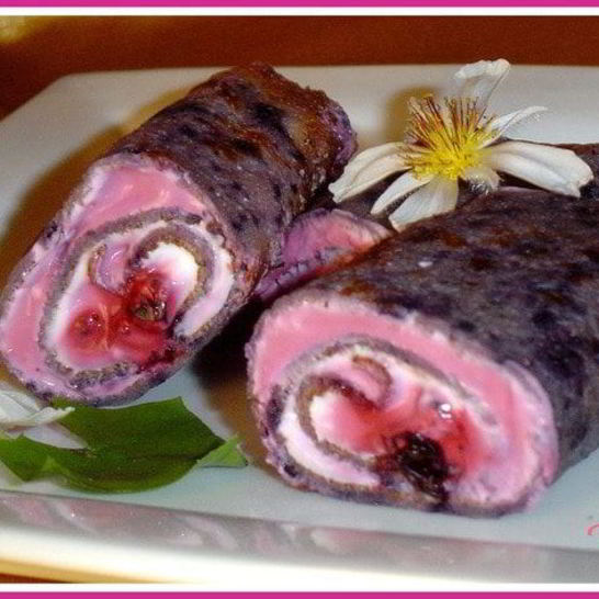 Рецепт черничных блинчиков с творожно-черничной начинкой