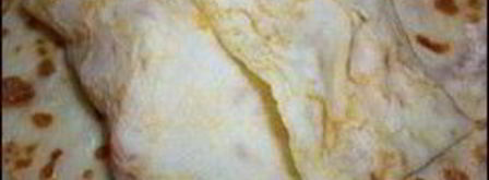 тонкие блины с начинкой и соусом из свежих томатов. Шаг 10