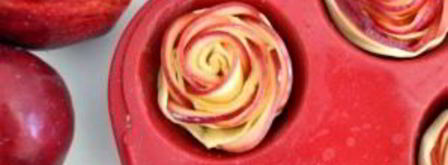 булочки из слоеного теста и яблок. Шаг 6