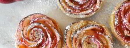 булочки из слоеного теста и яблок. Шаг 7