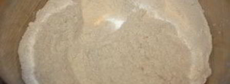 булочки с изюмом и вишней. Шаг 2