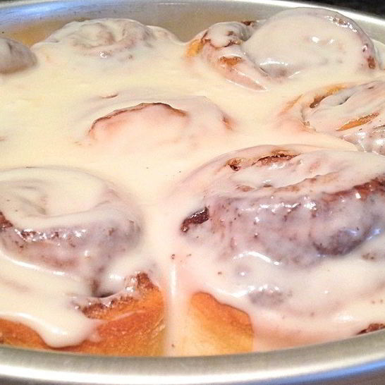 Рецепт булочек с корицей и сливочной поливкой