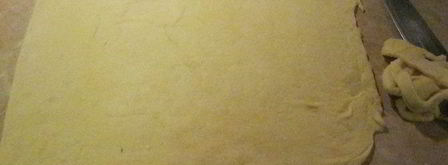 булочки с начинкой из ягод и орехов. Шаг 3