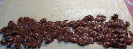 булочки-улитки с изюмом и корицей. Шаг 6