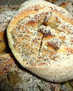 Булочки с маком