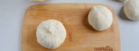 сырные булочки с мясной начинкой. Шаг 10