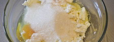 творожные булочки с шоколадом. Шаг 2