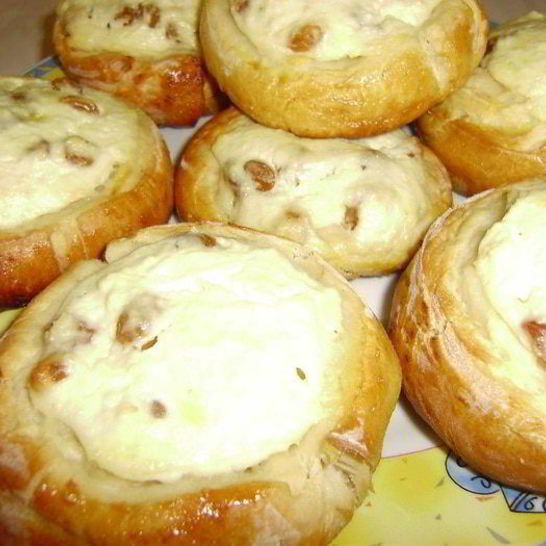 Рецепт ватрушки с творогом по-русски