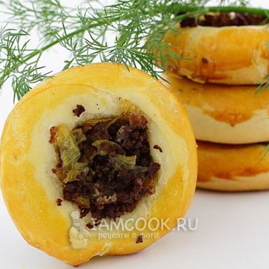 Рецепт ватрушек с мясом