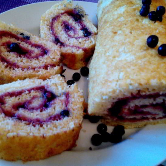 Рецепт быстрых рулетов к чаю