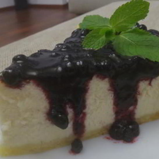 Рецепт чизкейка из творога с черничным топпингом
