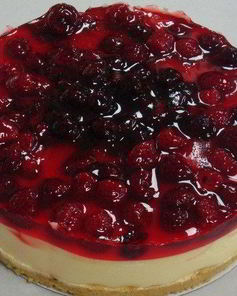 Чизкейк с ягодным топпингом
