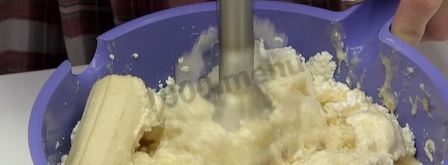 фитнес чизкейк с творогом, какао, бананами и овсянкой. Шаг 4