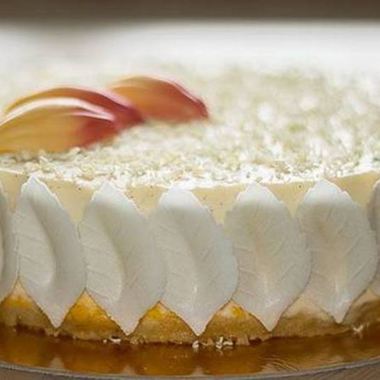 Рецепт королевского чизкейка с фруктовым пюре и ягодами