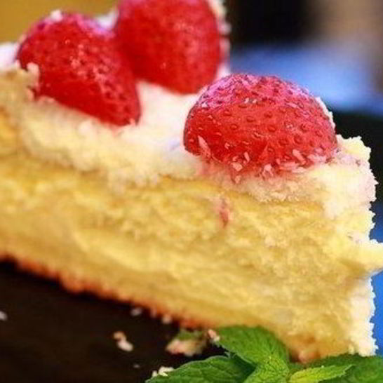 Рецепт лимонного чизкейка с клубникой и кокосом